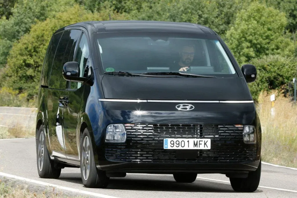 Hyundai Staria Van